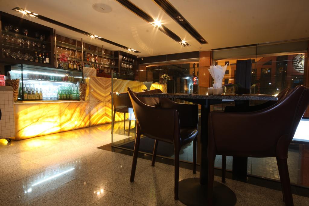 Pietra Bangkok Hotel Ngoại thất bức ảnh