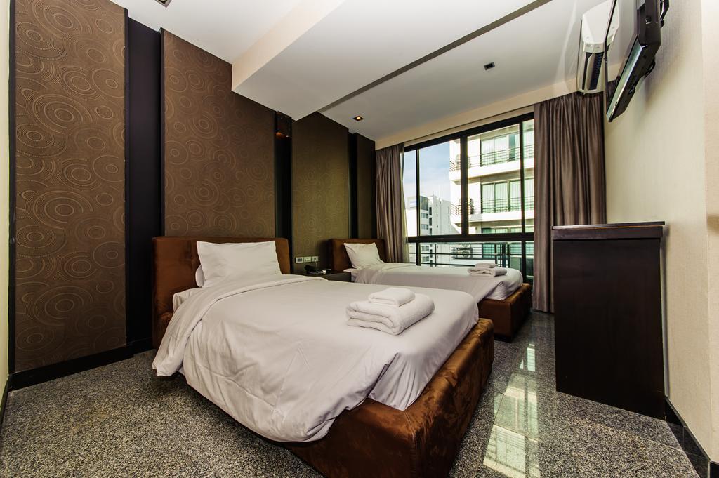 Pietra Bangkok Hotel Ngoại thất bức ảnh